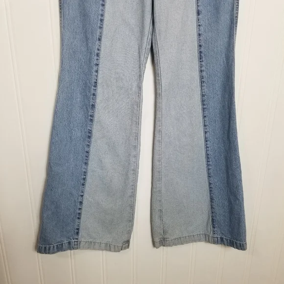 Wrangler Two-Tone Flare Jeans - Light Blue and Blue ' - Picture 4 of 15